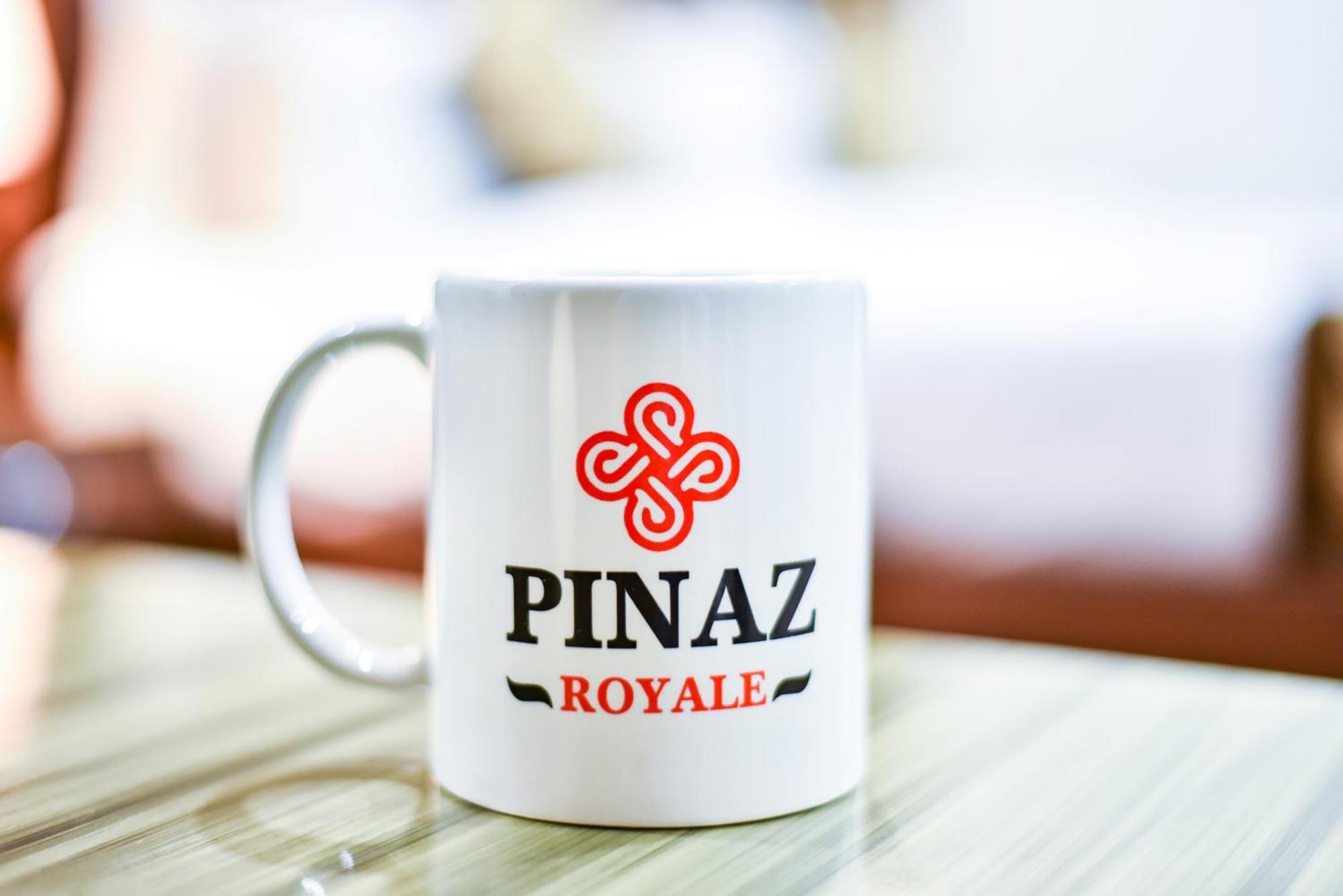 Hotel Pinaz Royale Amritsar Exterior foto